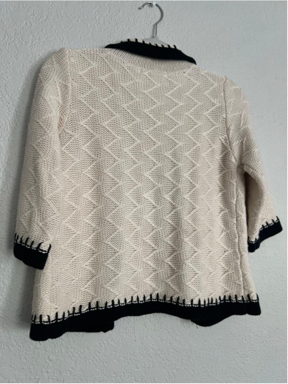 Women's Cabi Socialite Cream & Black Knit Cardigan Sweater Size S - Picture 6 of 7